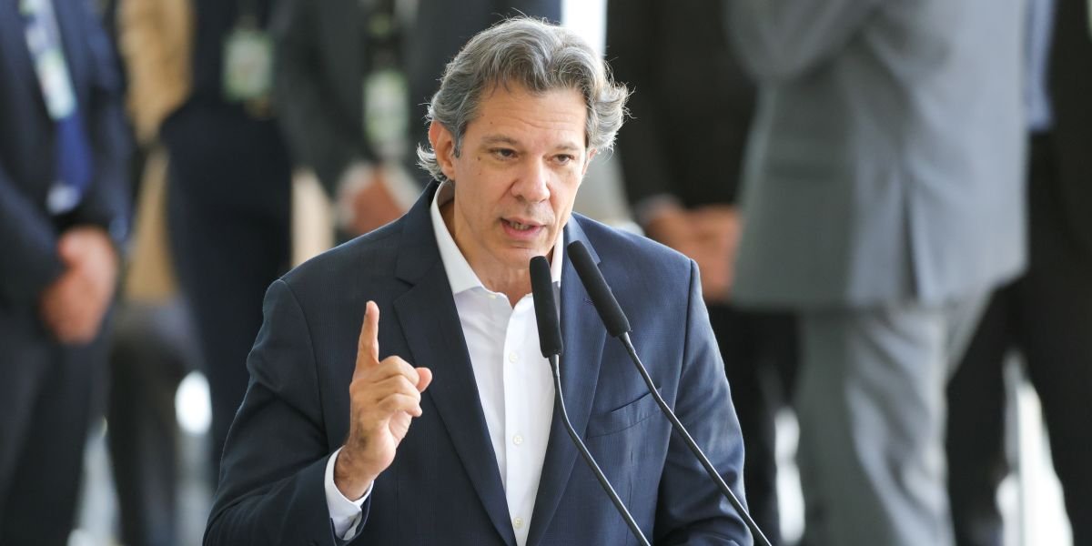 Haddad anuncia criação de delegacia especializada em crime organizado financeiro