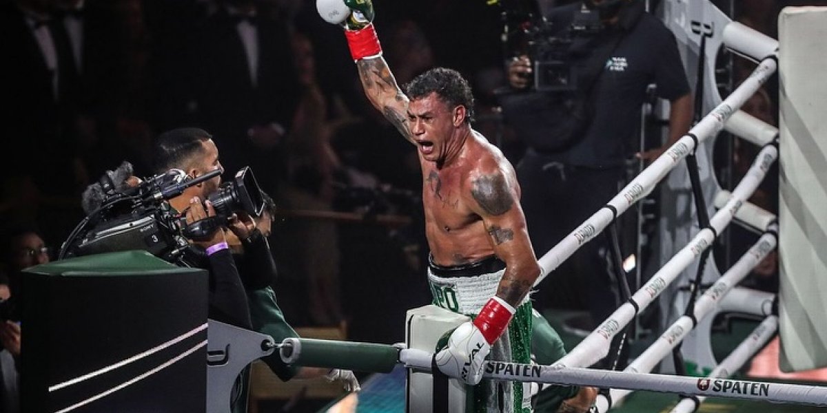 Após briga generalizada no Spaten Fight Night, em Salvador, Popó fala sobre sua vitória: "Temos que comemorar"