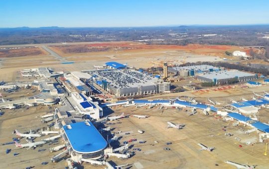 Choque no aeroporto: passageiro clandestino é encontrado morto em aeronave