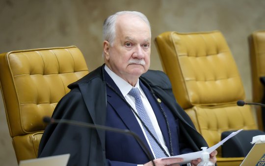 Ministro Edson Fachin toma posse como presidente do STF nesta segunda-feira (29)