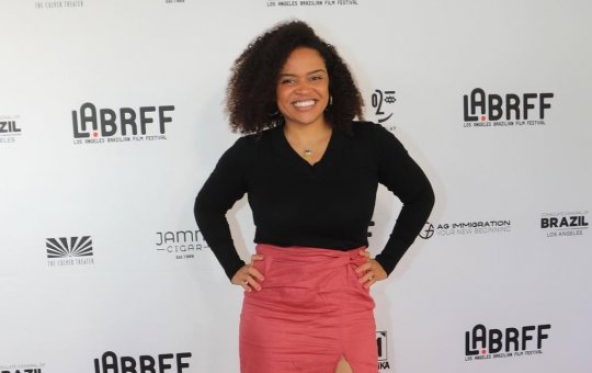 Cineasta brasileira desaparece após ser presa pelo serviço de Imigração nos EUA