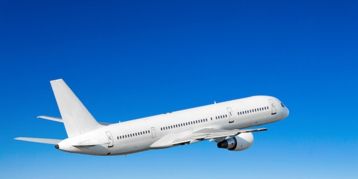 Voo brasileiro é cancelado após passageiro 'brincar' com falsa ameaça de bomba