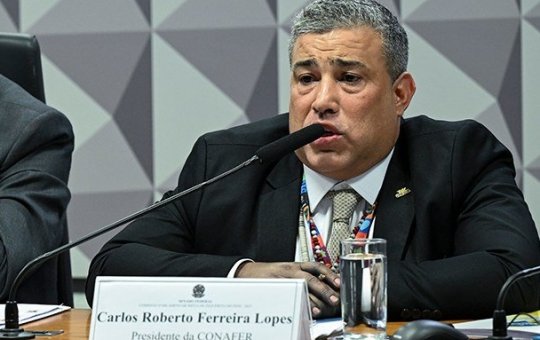 Presidente da Conafer é preso por falso testemunho na CPI do INSS e solto após fiança