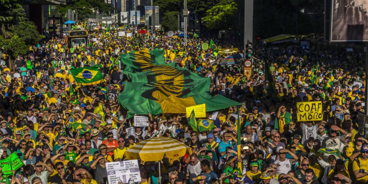Protestos e pressão: Como a população impacta decisões legislativas