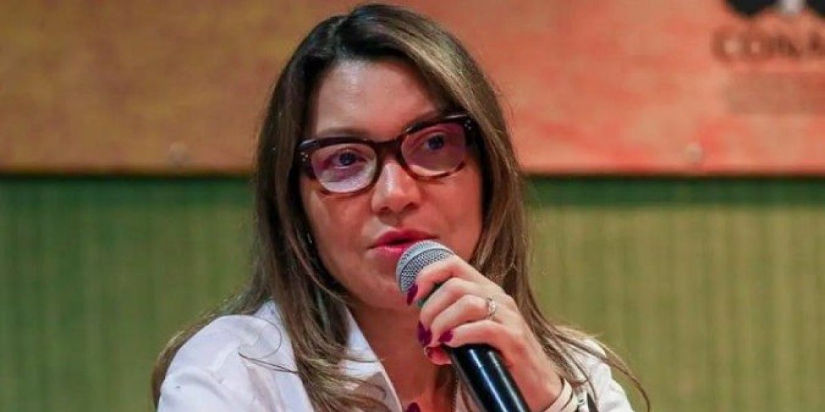 Janja busca aproximação do governo Lula com evangélicos em agenda pelo país