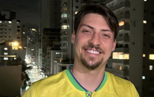 Renan Bolsonaro afirma que condenar Israel é "defender o terrorismo"