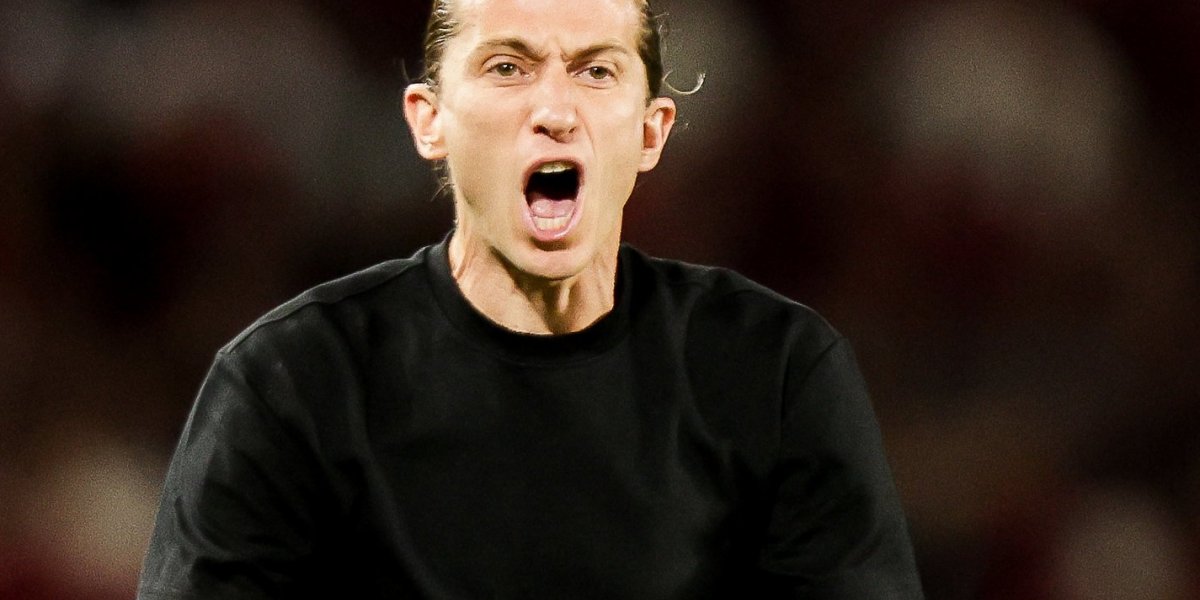 Filipe Luís fala sobre polêmico gramado da Fonte Nova e garante: 'Estamos acostumados'