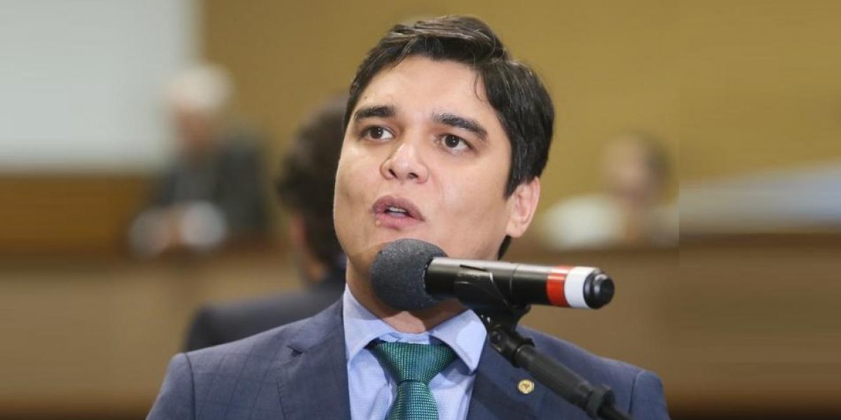 Conselho de Ética da ALBA revela posicionamento após prisão de Binho Galinha