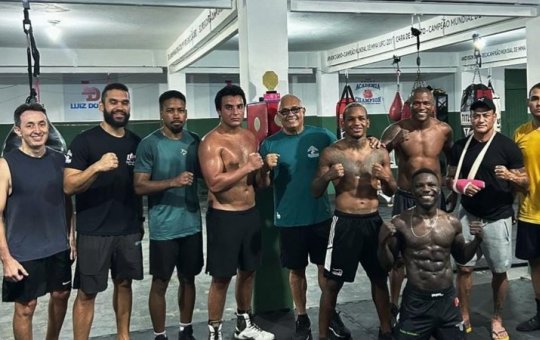 ATLETA: Marcelo Sangalo surge treinando boxe ao lado de Popó