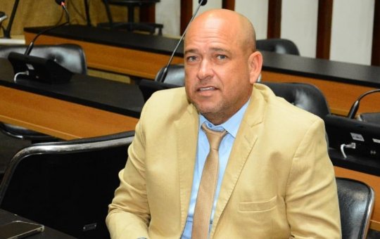 Binho Galinha está preso em sala de Estado Maior em Mata Escura