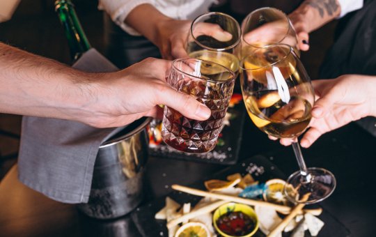 Novo projeto de lei em Salvador propõe testes em bebidas para prevenir intoxicação