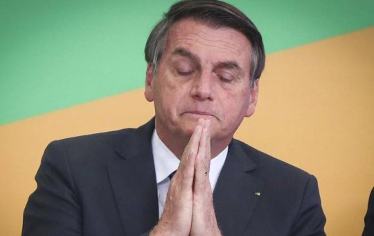 Moraes libera grupo religioso para visitar Bolsonaro em prisão domiciliar
