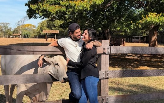 Zé Felipe posta fotos em clima de romance com Ana Castela e aumenta boatos sobre possível namoro