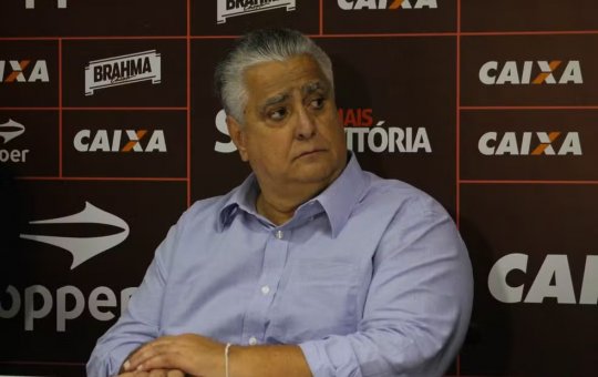 Ex-presidente do Vitória está internado há quase dois meses em estado grave