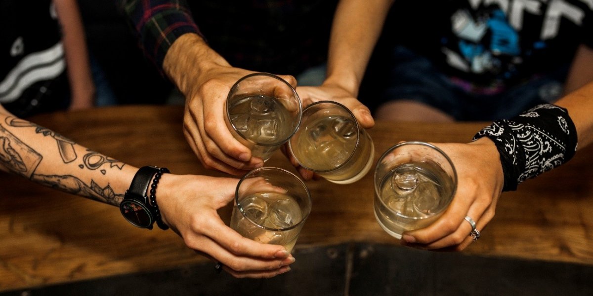 O mistério do metanol: como ele age no corpo e sua forma de tratamento