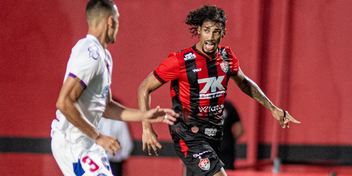 Fabri e Gabriel Xavier no jogo de volta da final do Campeonato Baiano