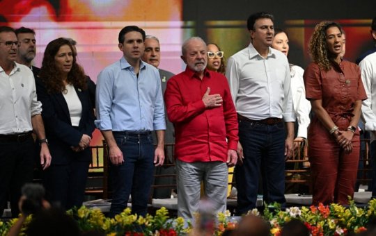 Encarando Hugo Motta, Lula diz que Congresso nunca teve qualidade tão baixa como agora