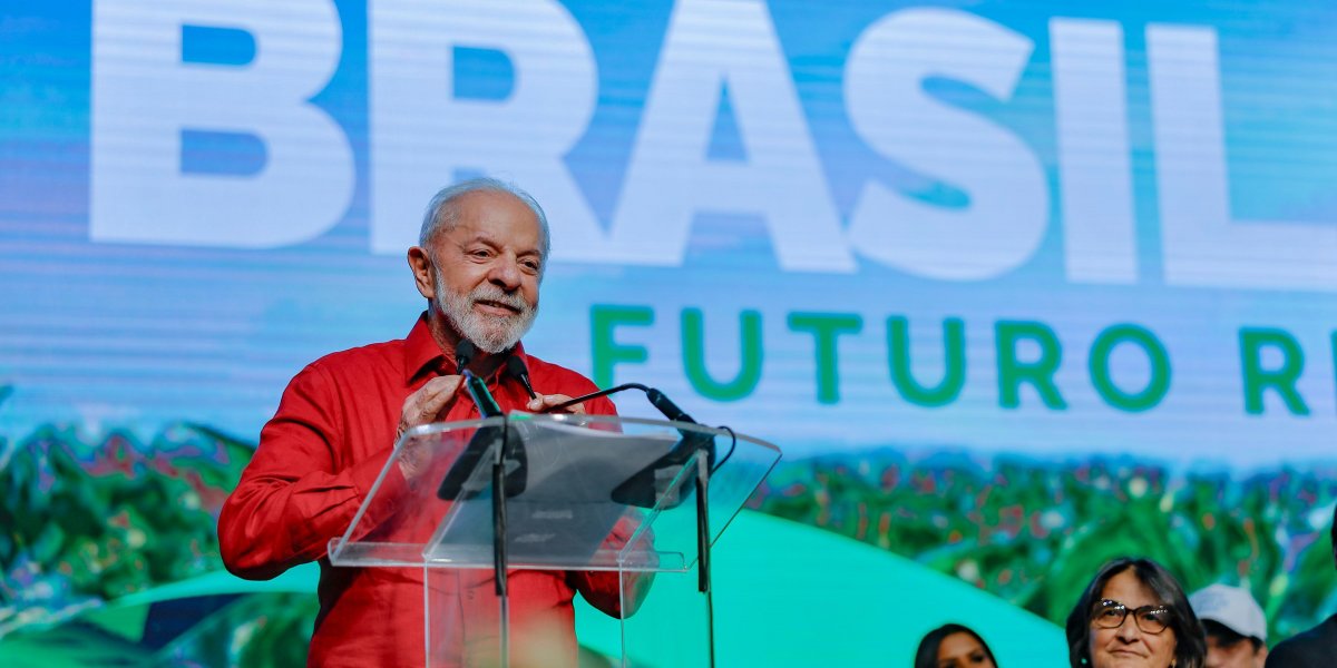 Lula deve alertar Trump sobre risco de ação militar dos EUA na Venezuela