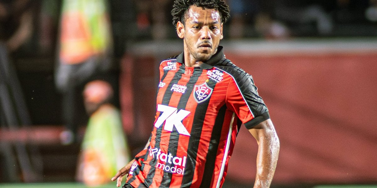 Romarinho, ex-atacante do Vitória