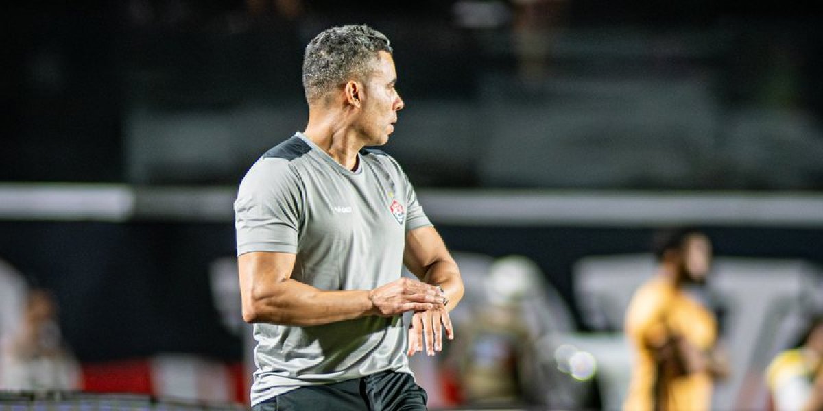 Climão? Aperto de mão entre Jair Ventura e Vojvoda após apito final levanta questionamentos nas redes