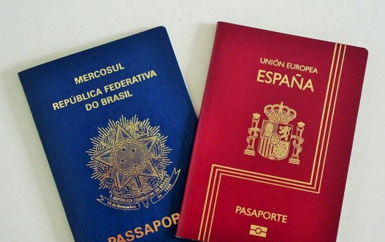 Veja até quando brasileiros podem solicitar cidadania espanhola pela "Lei dos Netos"
