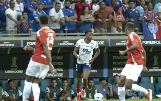 Bahia x Internacional: Onde assistir, prováveis escalações e arbitragem