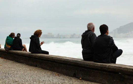 Rio registra menor temperatura da década para outubro; frente fria também atinge a Bahia