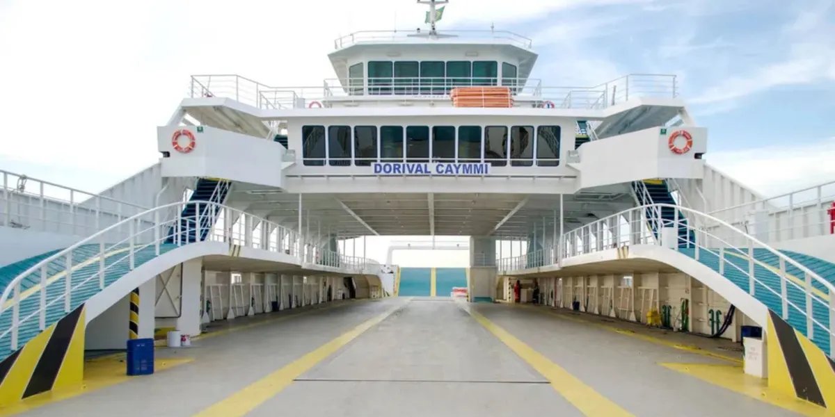 Travessias do Ferry-Boat seguem parcialmente suspensas por causa do mau tempo na Bahia