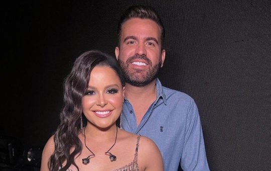 Após idas e vindas, cantora sertaneja confirma fim do noivado: “Não estou bem, mas vou ficar”