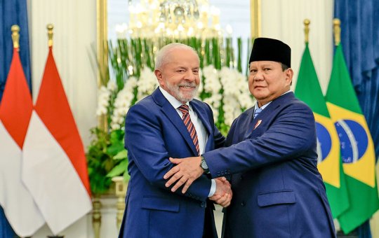 Lula firma novos acordos de cooperação com a Indonésia durante visita ao país