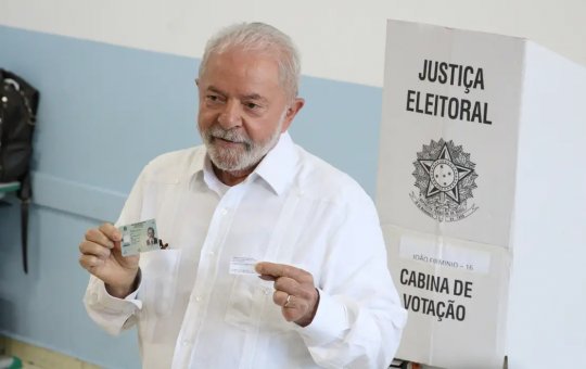 Lula venceria no primeiro turno em 2026, aponta pesquisa
