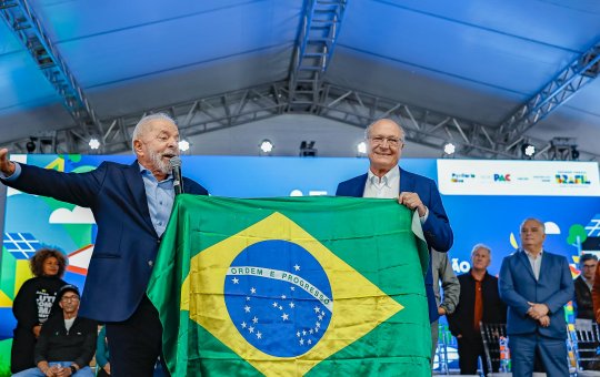 Geraldo Alckmin deve continuar como vice-presidente na chapa de Lula para as eleições de 2026