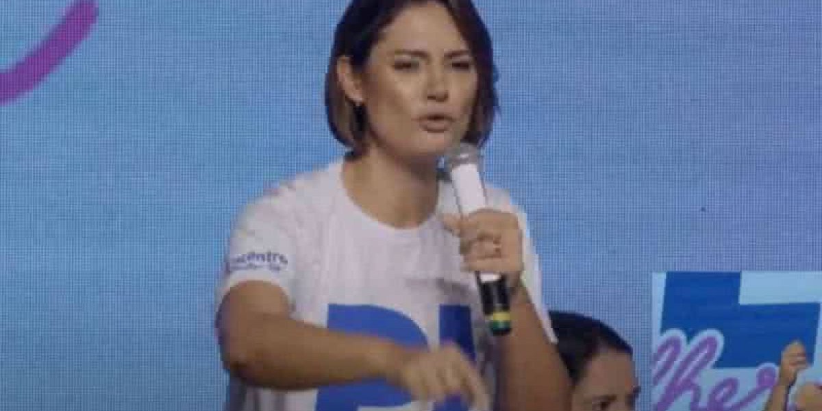 Em evento do PL Mulher, Michelle Bolsonaro critica a esquerda: 'partido das trevas'