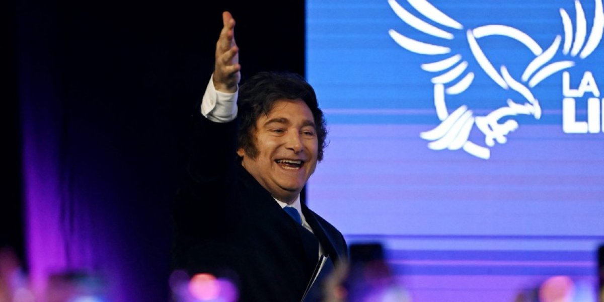 Partido de Milei vence eleições legislativas na Argentina e consolida força no Congresso