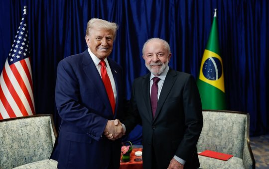 Trump deseja feliz aniversário a Lula e comenta reunião positiva com presidente