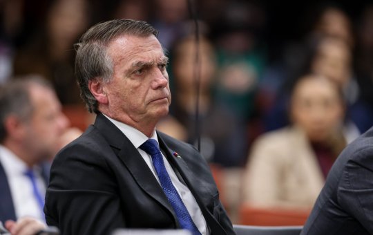 Bolsonaro recorre ao STF, diz ter sido impedido de se defender e pede redução da pena