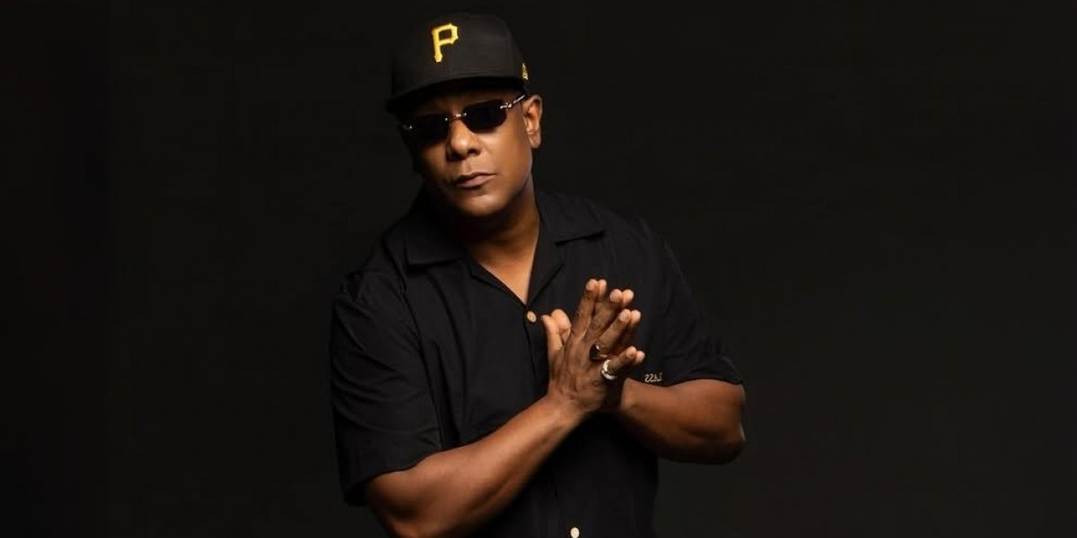 Cantor Márcio Victor em foto