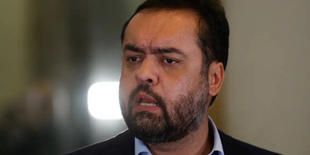 Comissão da Câmara solicita à PGR análise de prisão de Cláudio Castro após operação no Rio