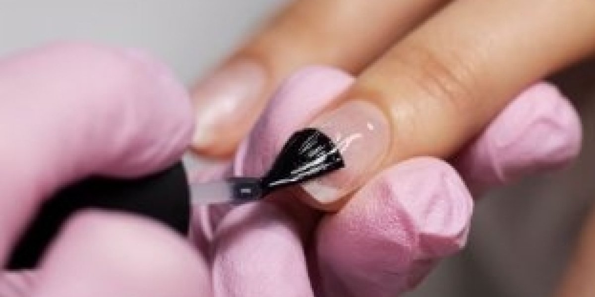 Anvisa proíbe substâncias usadas em produtos de unha e gel por risco de câncer e infertilidade