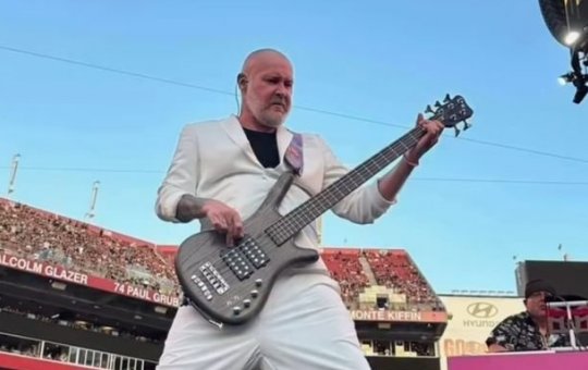 Sam Rivers, baixista do Limp Bizkit, foi encontrado em "poça de sangue"