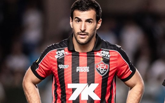 Desfalque: Vitória perde Raúl Cáceres para o restante da temporada