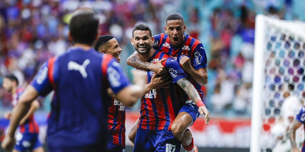 Com dois gols de William José e retorno de Everton Ribeiro, Bahia vira em cima do RB Bragantino