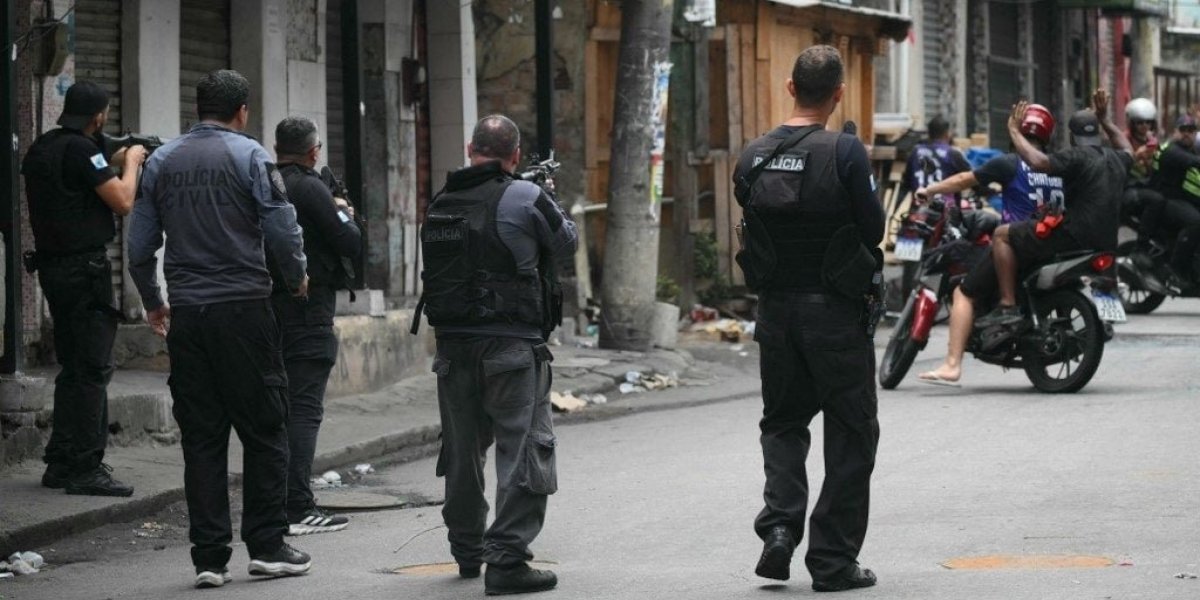 Coronel da PMERJ divulga vídeo de megaoperação no Complexo da Penha: “Enquanto muitos opinam, eles enfrentam”