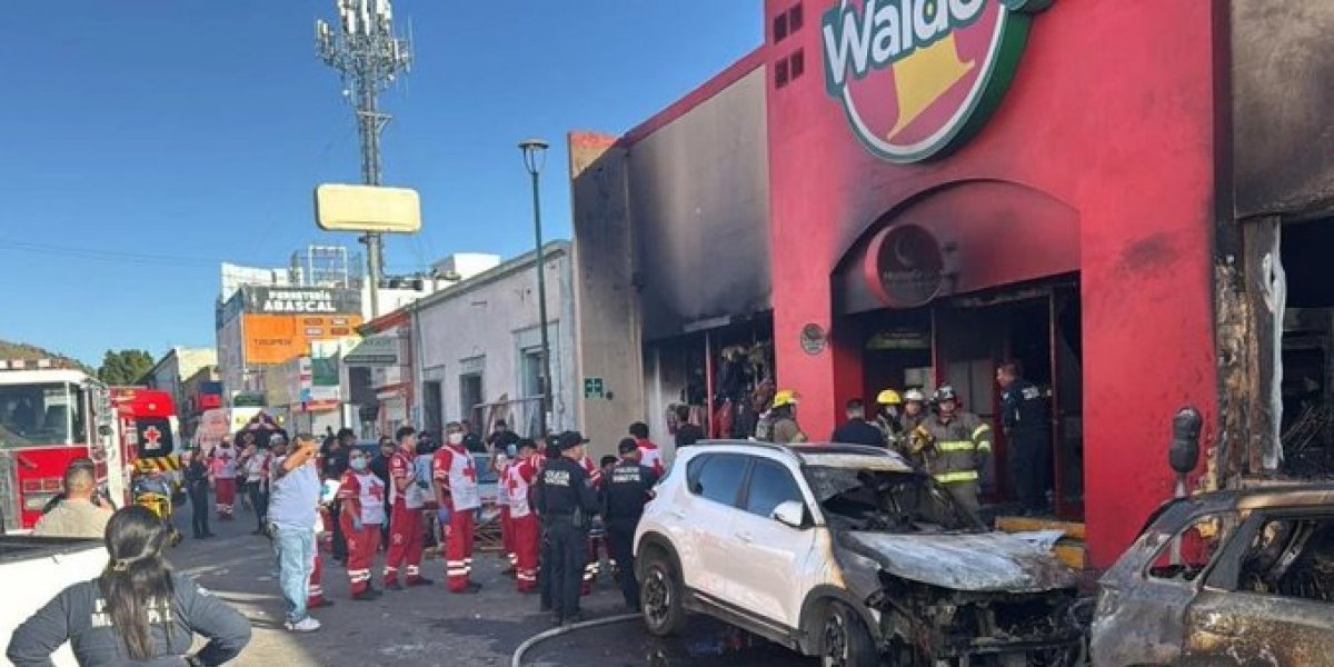 Explosão em supermercado no México deixa mais de 20 mortos e feridos