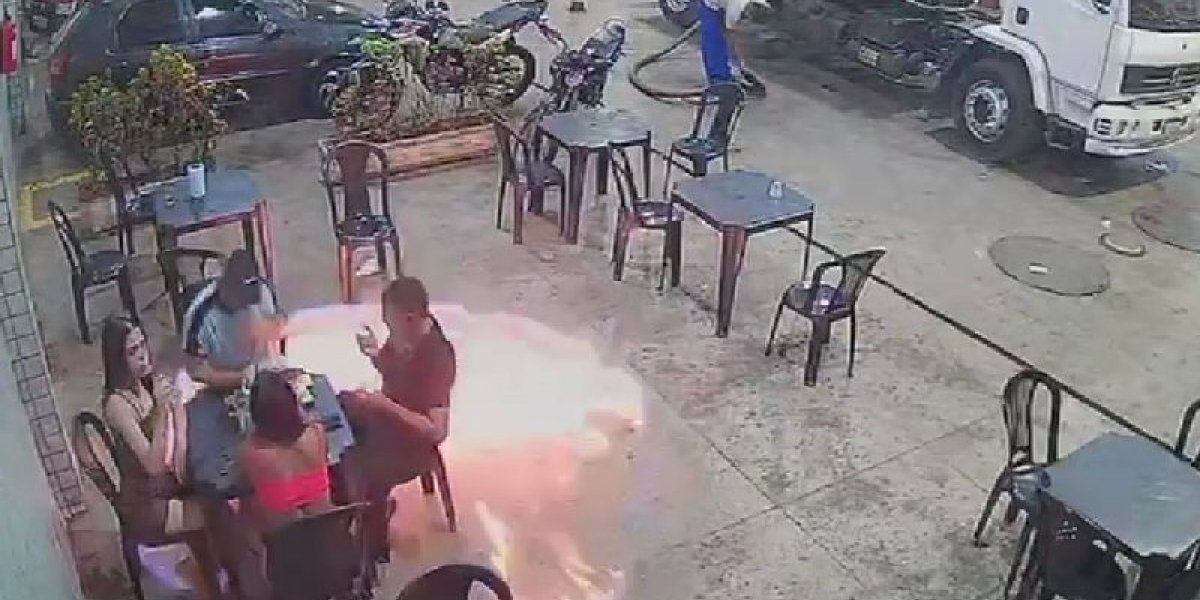 Cliente acende cigarro e gera incêndio em posto de gasolina no Maranhão