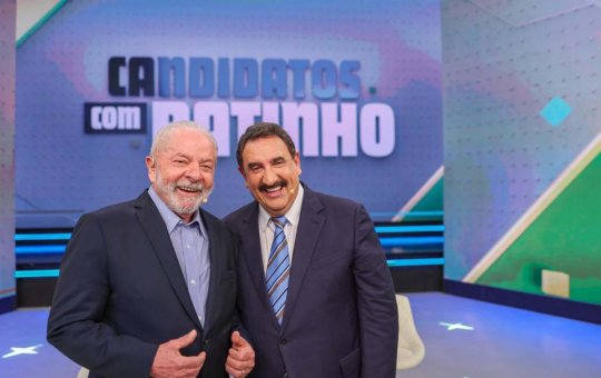 Ratinho rebate rumores de que teria falado com Lula sobre candidatura do filho 