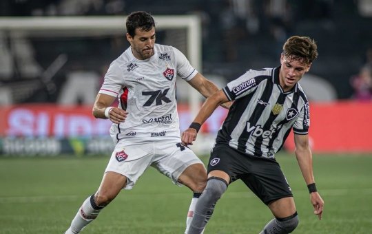Vitória x Botafogo: Onde assistir, prováveis escalações e arbitragem