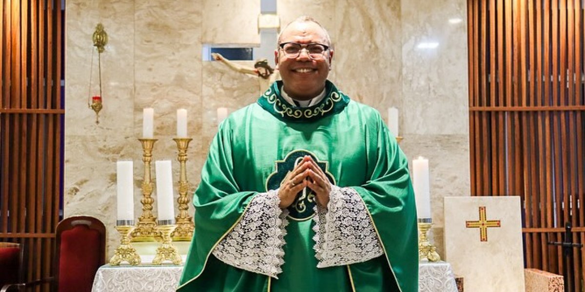Padre está entre mortos em desabamento de laje no bairro da Mata Escura, em Salvador