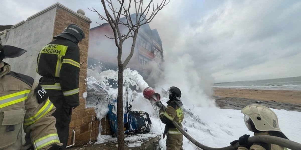 Helicóptero cai, provoca explosão e mata 4 pessoas na Rússia