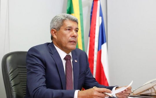 Governador Jerônimo Rodrigues lamenta morte em desabamento de varanda em Salvador